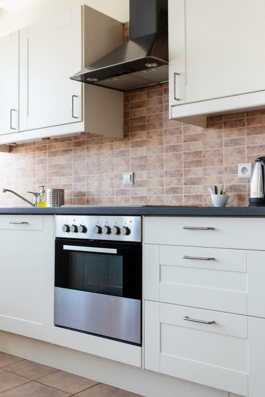 Apartment Silver *